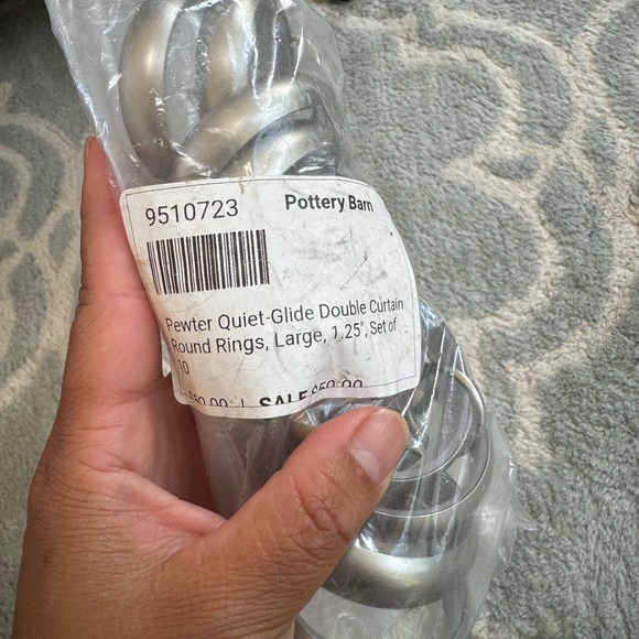 NWT set of 30 Pottery Barn Quiet-Glide Curtain Round Rings - Picture 2 of 4